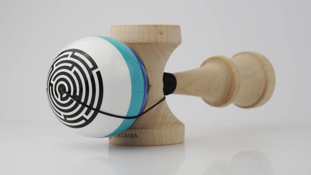 Okendama MAZE 3 - ZERO1 shape, SHTICK v2 paint OM303