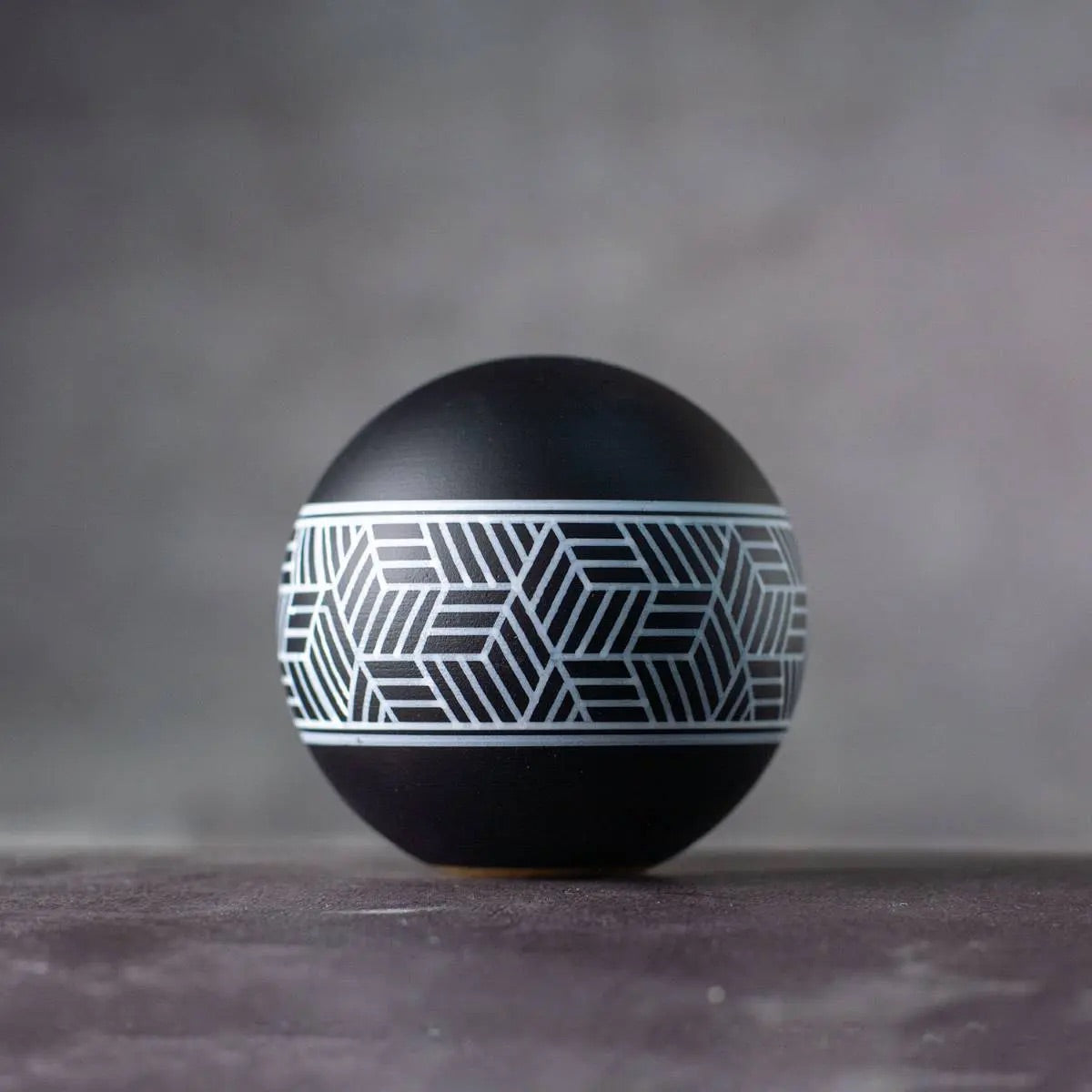 KENDAMA ISRAEL BLACK CUBE TAMA ONLY