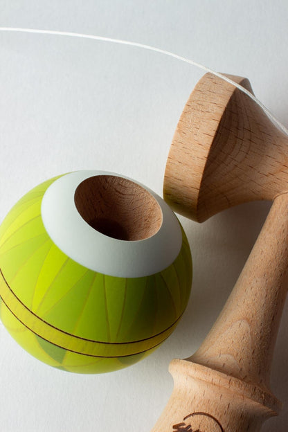 SWEETS KENDAMA GEMSTONE - PERIDOT