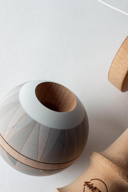 SWEETS KENDAMA GEMSTONE -  MOONSTONE ムーンストーン