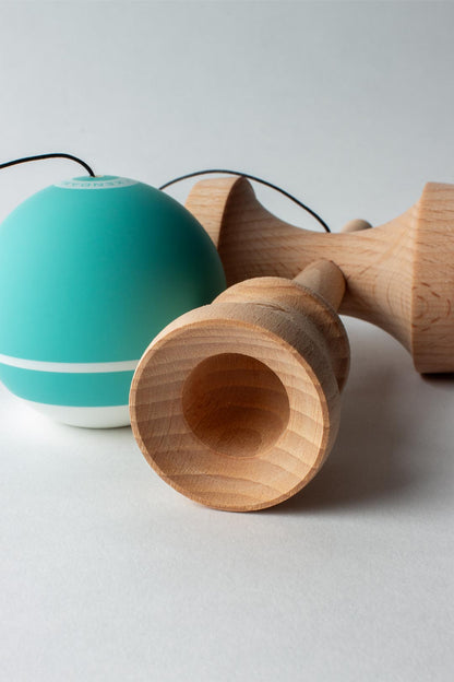 SWEETS KENDAMA  Tracker - Seafoam
