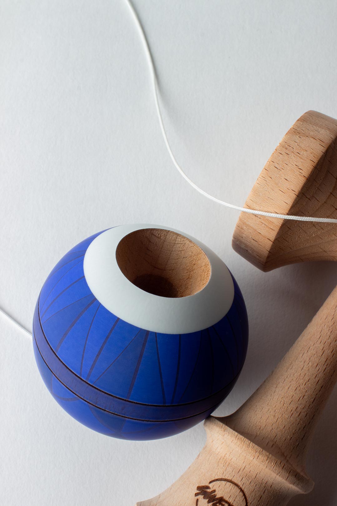 Sweets Kendama Gemstone - SAPPHIRE