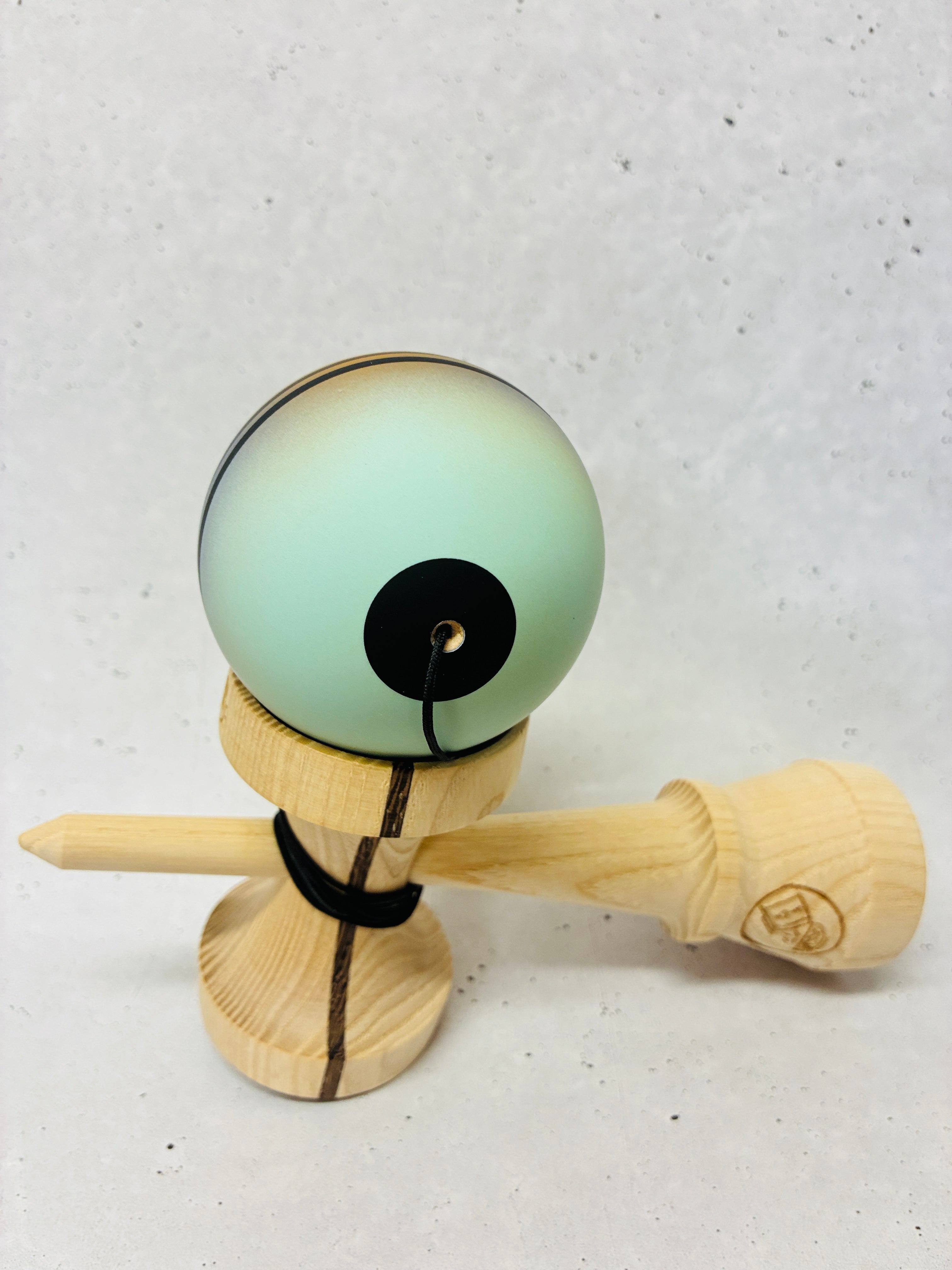 Cereal Kendama Squirtle Rethink Shape Cloud+ Clear FA2