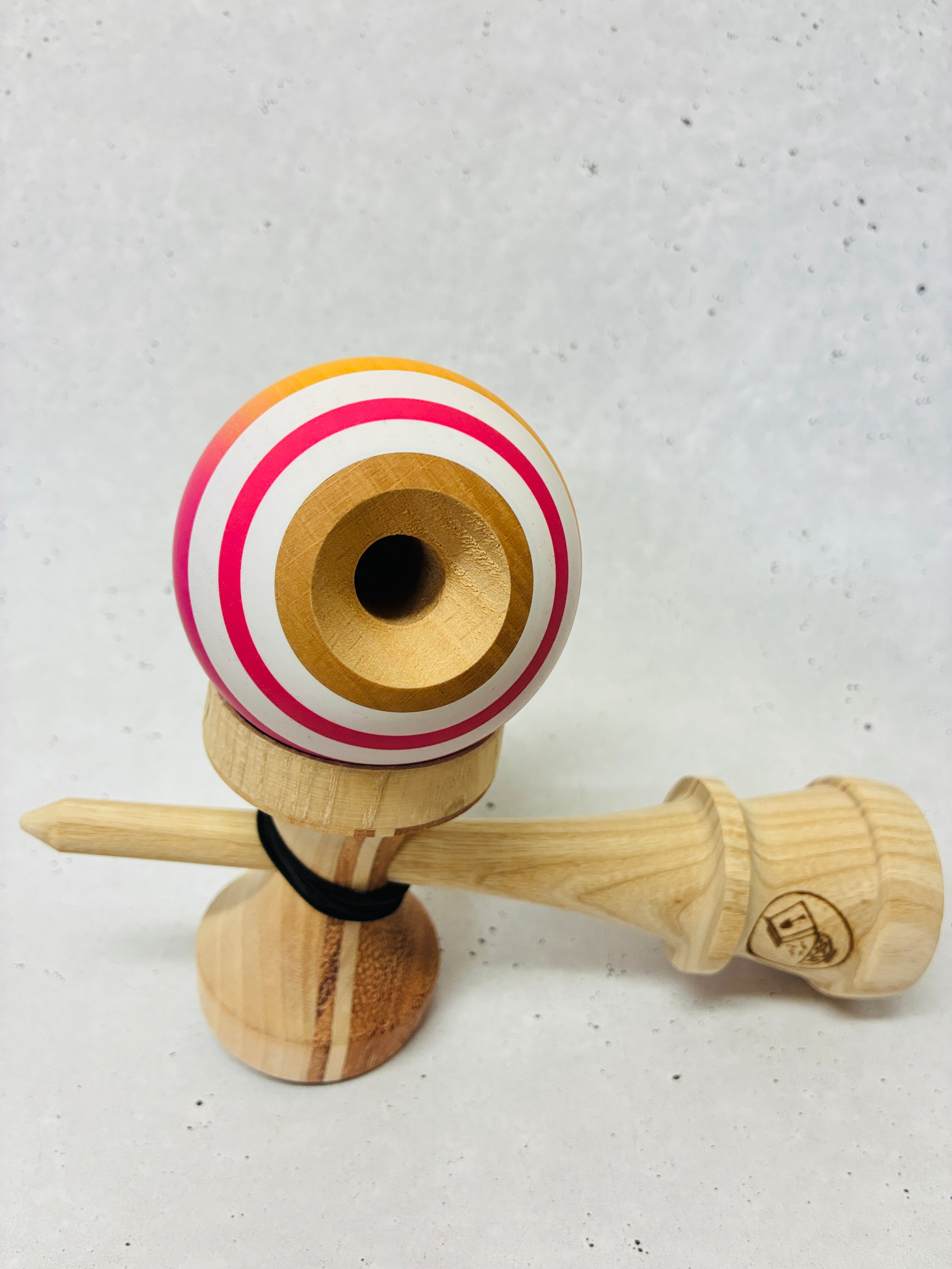 Cereal Kendama JON3 Hybrid 2o4 Shape Cloud+ Clear – FANKEN