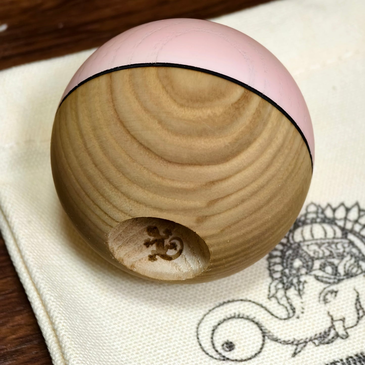 Winner kendama GECKO Pink cloud Tama only Maple