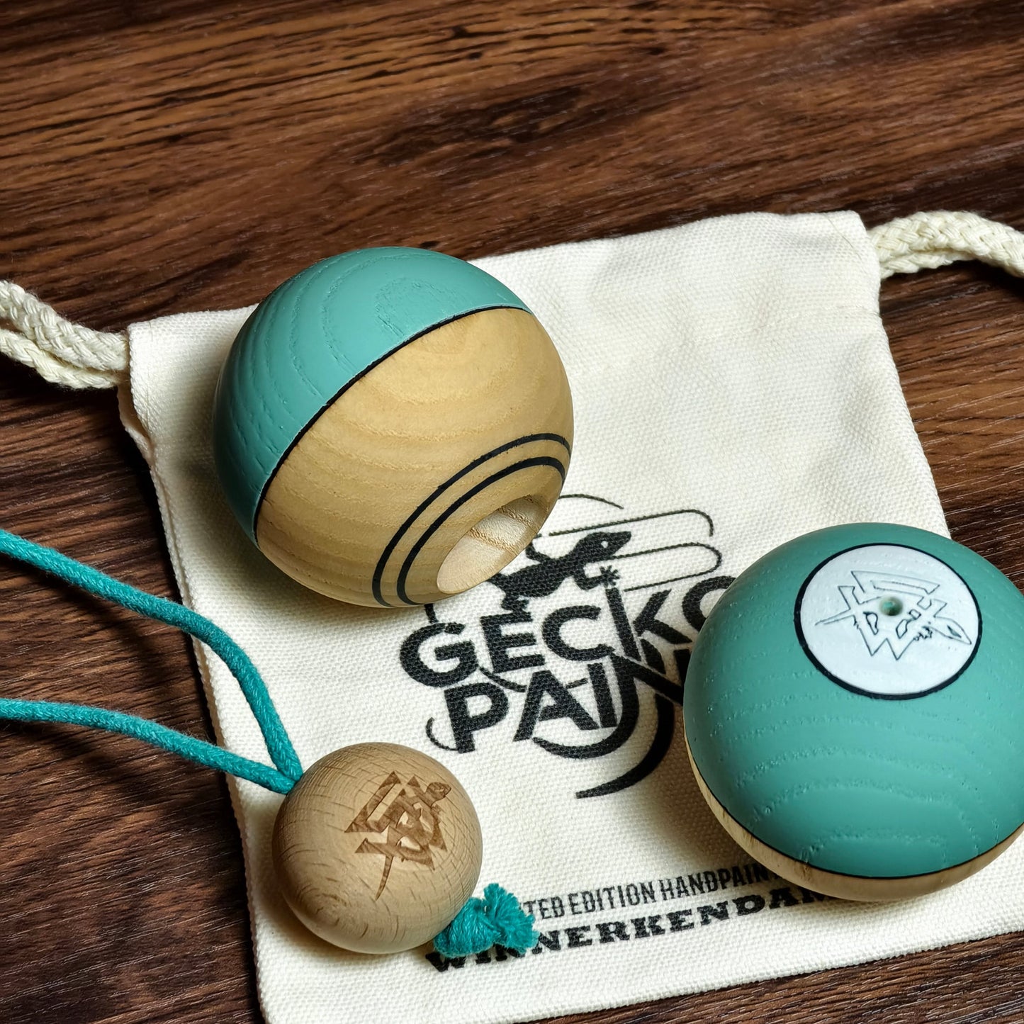 Winner kendama GECKO Green Phantom Tama only Maple