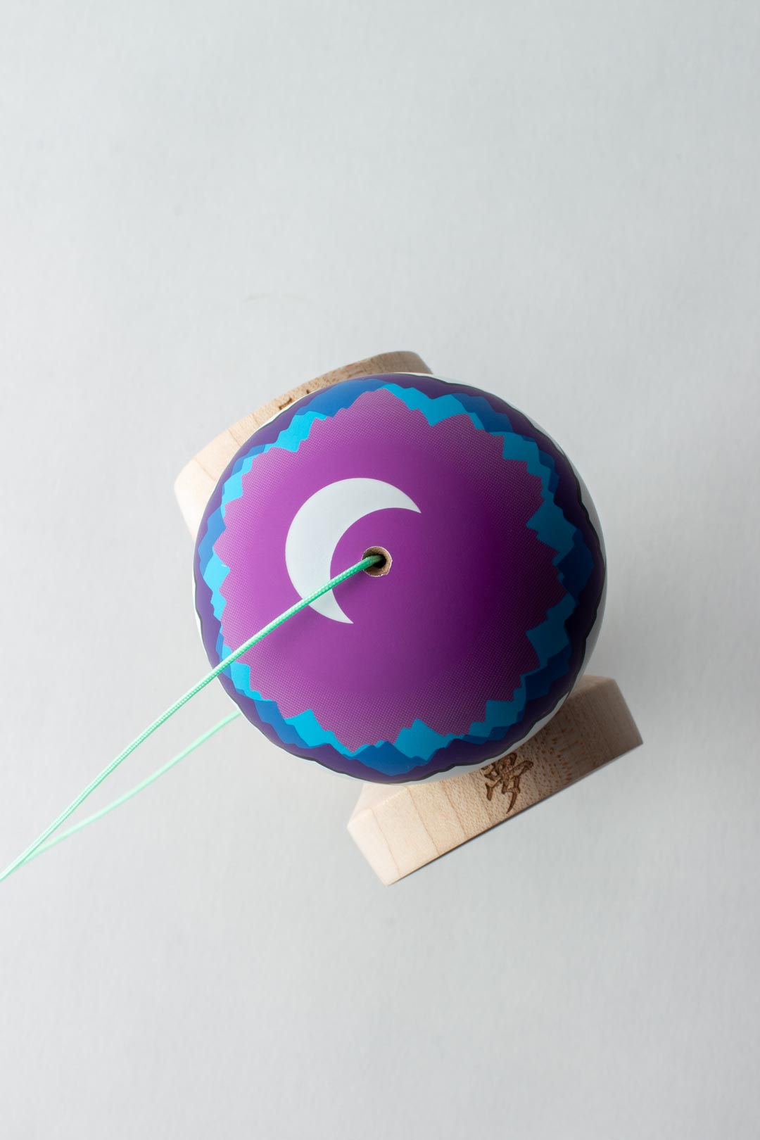 SWEETS KENDAMA JOSHUA FLOW GROVE MOON