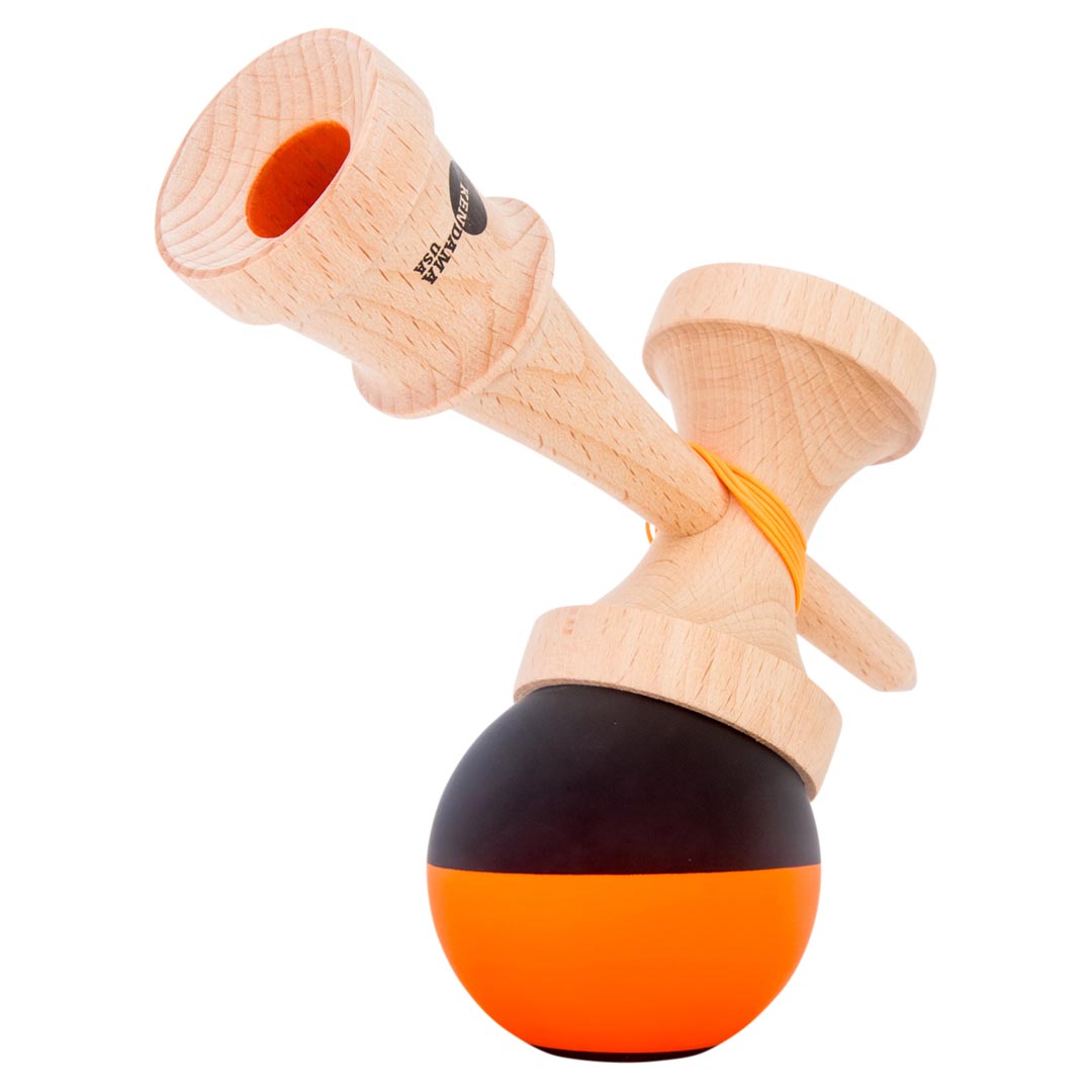 KENDAMA USA Kaizen Kendama Jet Shape Half Split Black/Orange