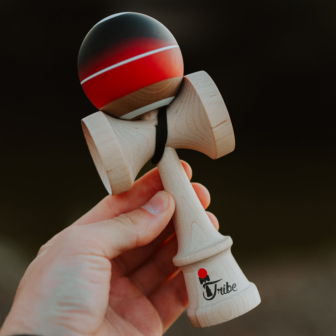 KENDAMA USA Kaizen - Tribe Mod - Flame - Fusion Shape - Silk AS2