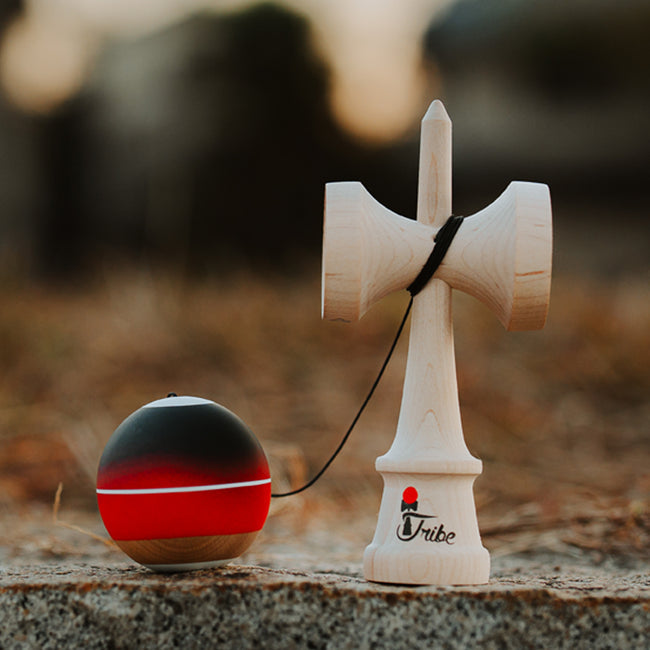 KENDAMA USA 改善 - Tribe Mod -  Flame - Fusion Shape - Silk AS2
