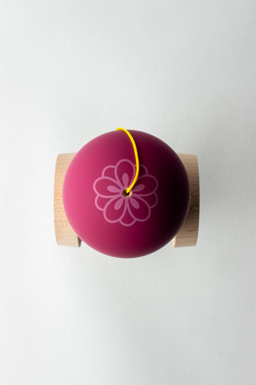 SWEETS KENDAMA NONOKA - PRO MODEL V2 BROKEN SHAPE ANTI SKID