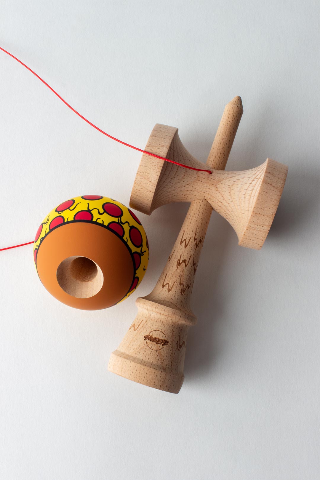 SWEETS KENDAMA SWEETS RETRO - PIZZA DAMA – FANKEN