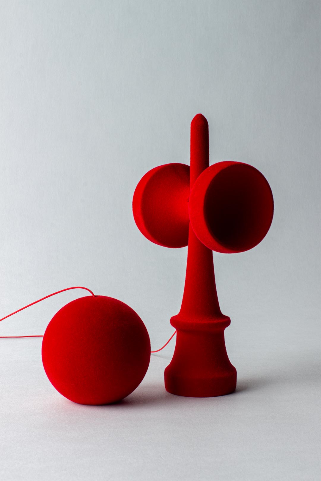 SWEETS KENDAMA SWEETS FUZZY-RED – FANKEN