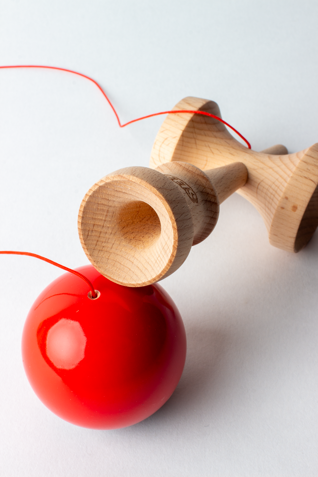 SWEETS KENDAMA Prime Radar Red