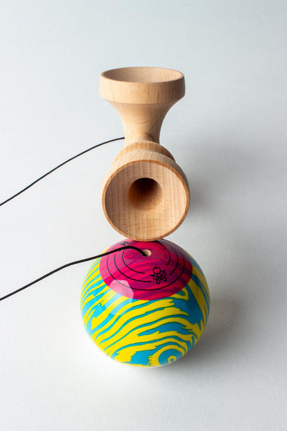 SWEETS KENDAMA Grain Split - CMYK